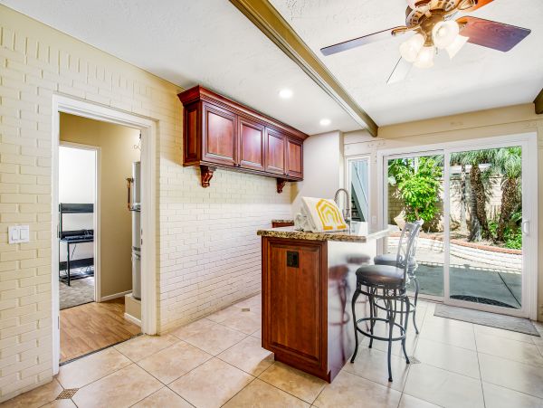 San Diego Beach Communities North Home 1028560