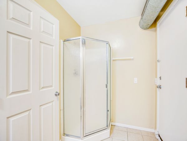 San Diego Beach Communities North Home 1028560