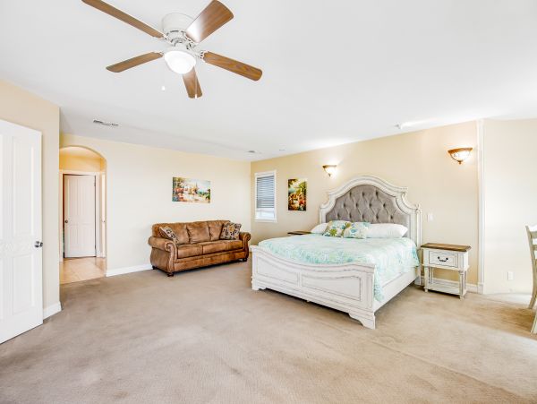 San Diego Beach Communities North Home 1028560