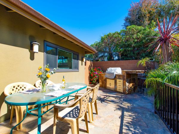 San Diego Beach Communities North Home 1028561