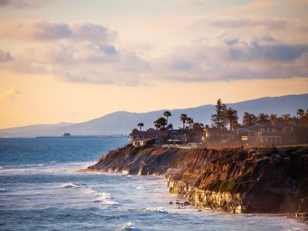 San Diego Beach Communities North Home 1028561