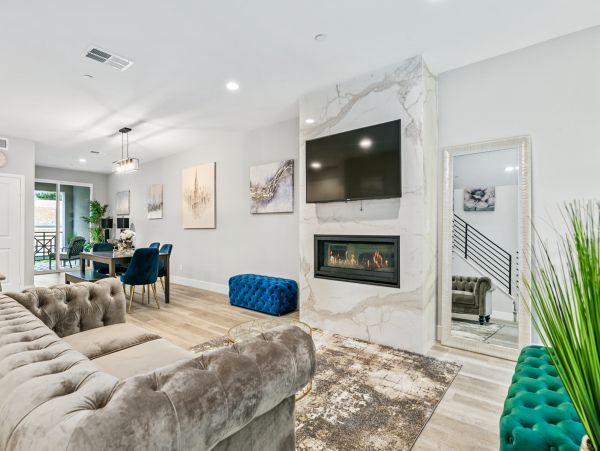 San Diego Beach Communities North Home 1028562