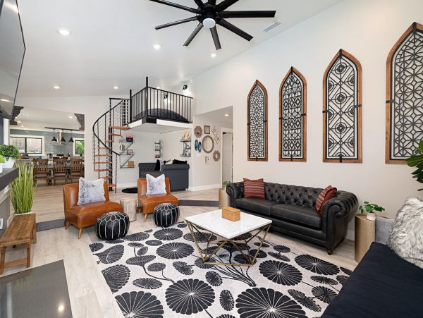 San Diego Beach Communities North Home 1028563