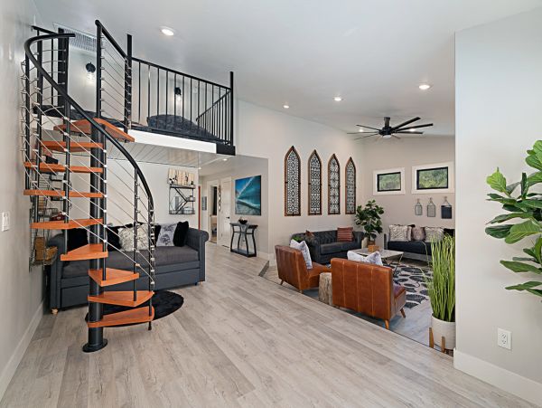 San Diego Beach Communities North Home 1028563