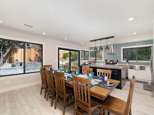San Diego Beach Communities North Home 1028563