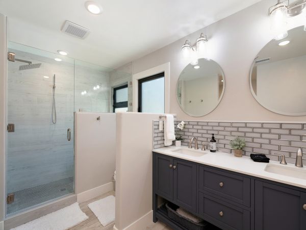 San Diego Beach Communities North Home 1028563