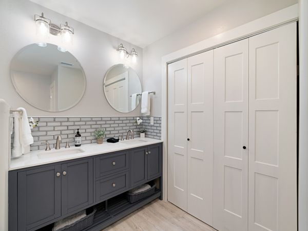 San Diego Beach Communities North Home 1028563
