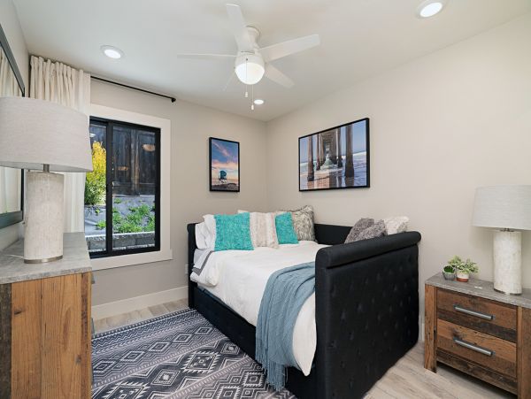 San Diego Beach Communities North Home 1028563