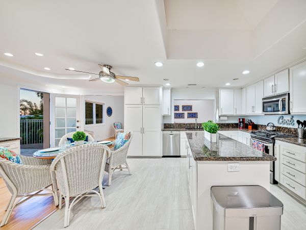 San Diego Beach Communities North Home 1028564