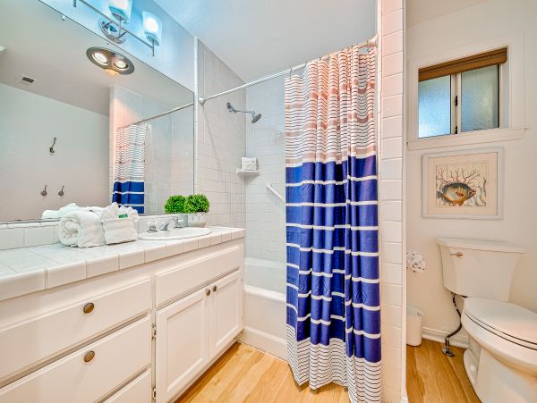 San Diego Beach Communities North Home 1028564