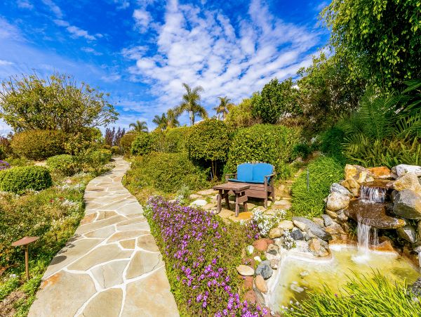 San Diego Beach Communities North Home 1028565