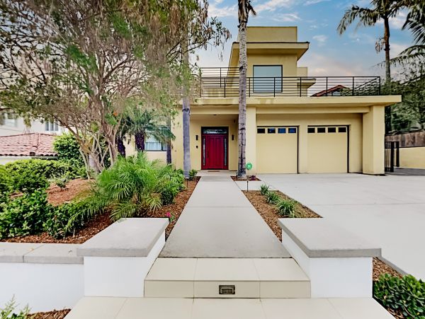 San Diego Beach Communities North Home 1028566