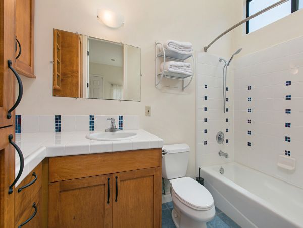 San Diego Beach Communities North Home 1028566