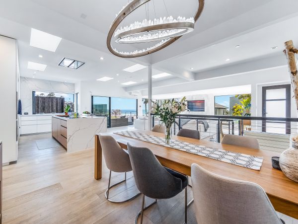 San Diego Beach Communities North Home 1028568