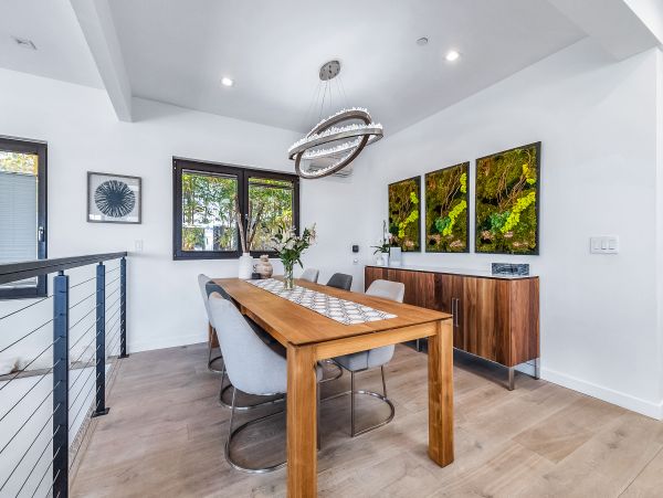San Diego Beach Communities North Home 1028568