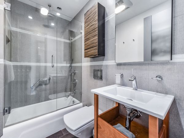 San Diego Beach Communities North Home 1028568