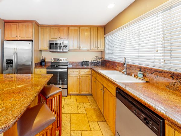San Diego Beach Communities North Home 1028569