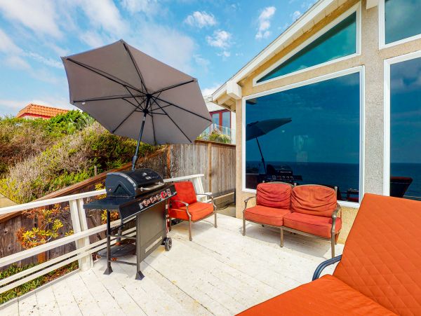 San Diego Beach Communities North Home 1028569