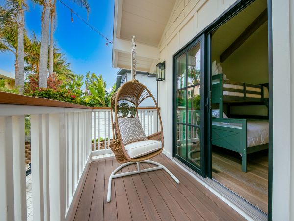 San Diego Beach Communities North Home 1028570