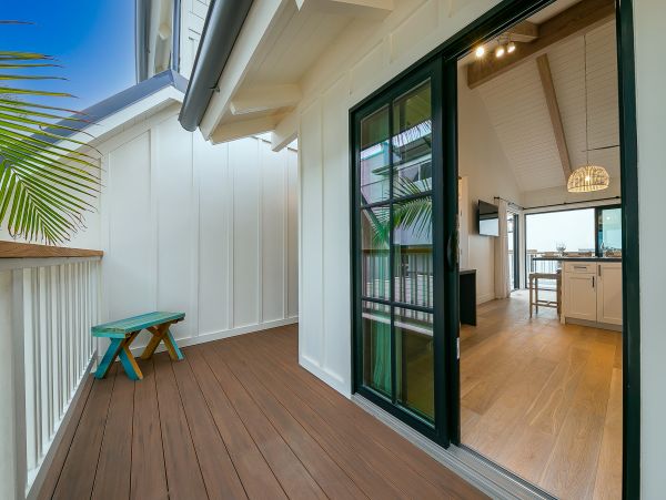 San Diego Beach Communities North Home 1028570