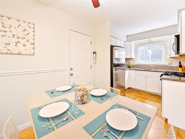 San Diego Beach Communities North Home 1028571