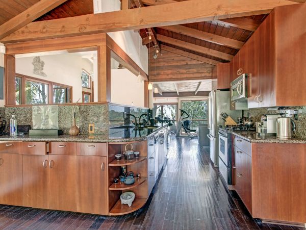 San Diego Beach Communities North Home 1028572