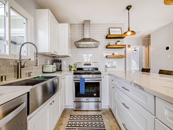 San Diego Beach Communities North Home 1028573