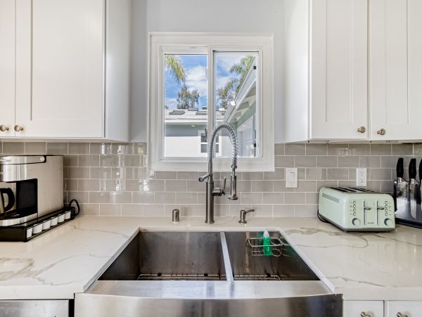 San Diego Beach Communities North Home 1028573