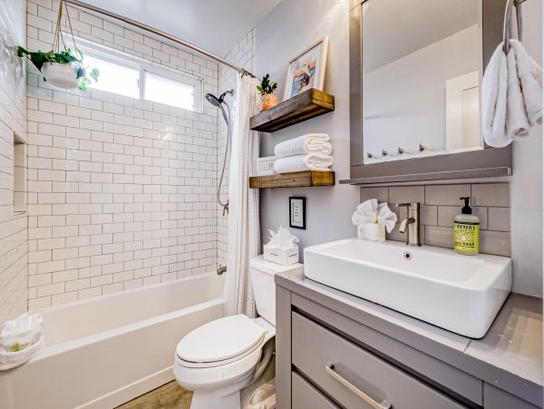 San Diego Beach Communities North Home 1028573