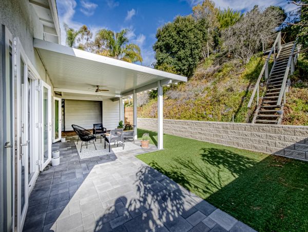 San Diego Beach Communities North Home 1028573