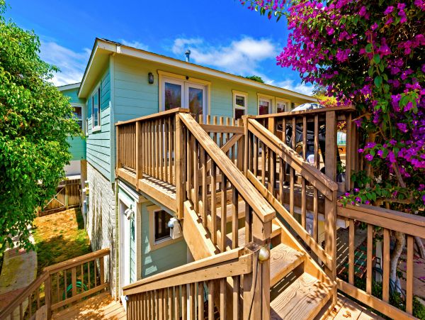 San Diego Beach Communities North Home 1028574