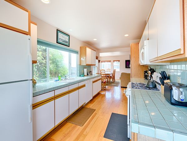 San Diego Beach Communities North Home 1028574