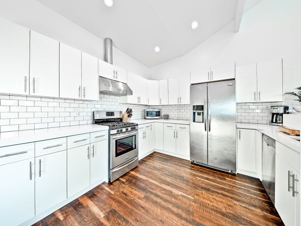 San Diego Beach Communities North Home 1028575
