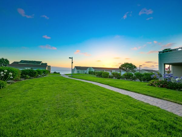 San Diego Beach Communities North Home 1028575