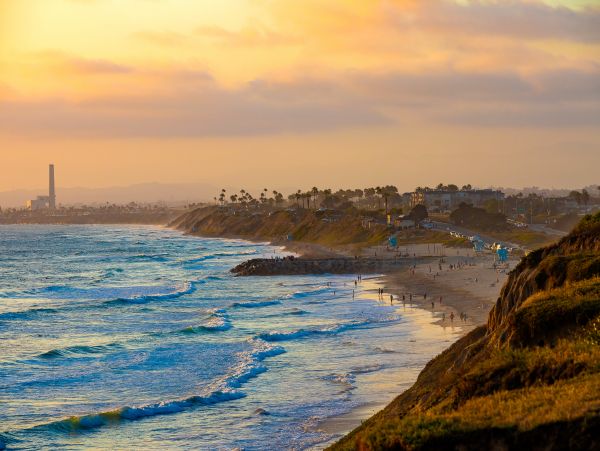 San Diego Beach Communities North Home 1028575