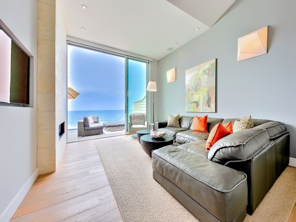 San Diego Beach Communities North Home 1028576