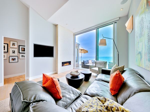 San Diego Beach Communities North Home 1028576