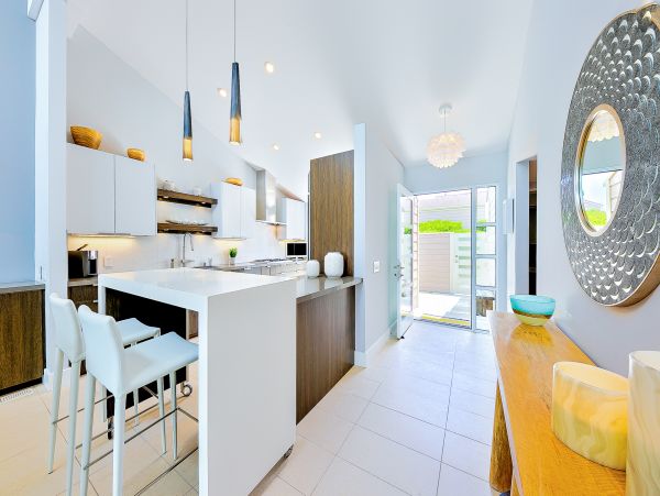 San Diego Beach Communities North Home 1028576