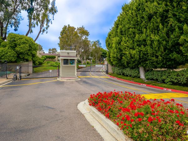 San Diego Beach Communities North Home 1028576