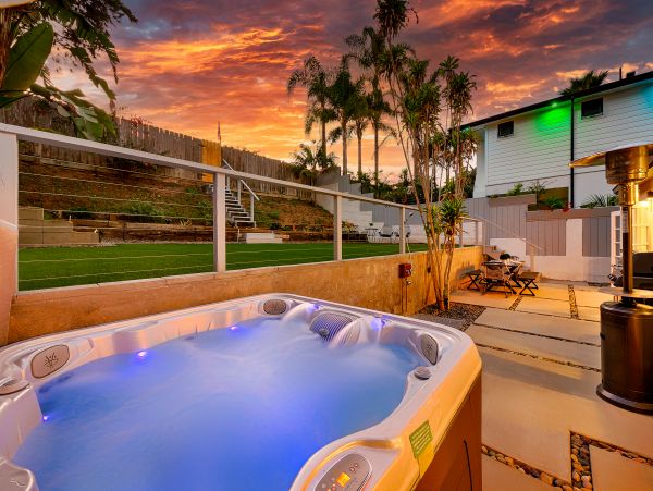 San Diego Beach Communities North Home 1028577