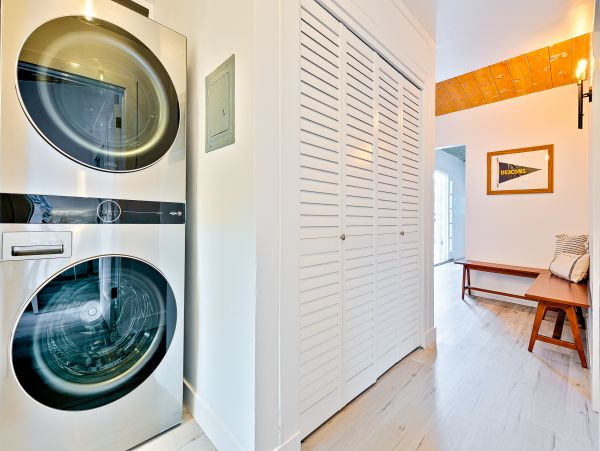 San Diego Beach Communities North Home 1028577