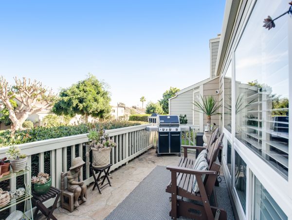 San Diego Beach Communities North Home 1028578