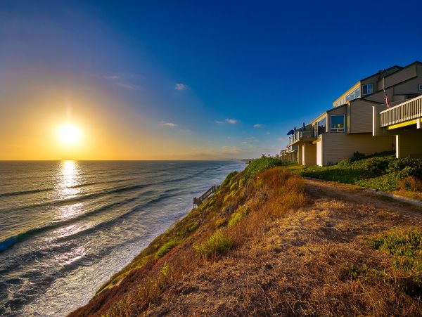 San Diego Beach Communities North Home 1028579