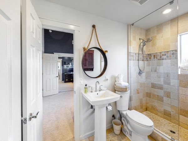 San Diego Beach Communities North Home 1028580