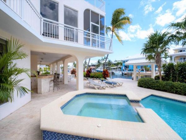 Canal-Front Home with Pool and Boat Dock in Islamorada