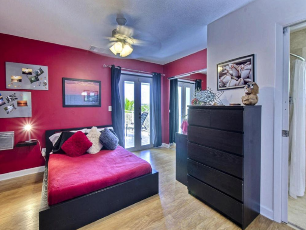 Bay Front Vacation Home in Key Largo Sleeps 10 Guests