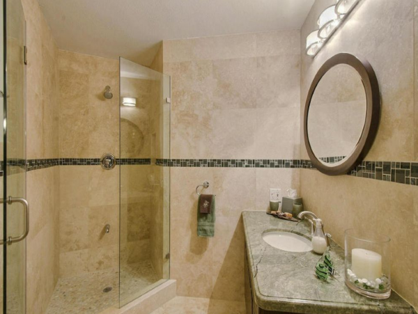 Bay Front Vacation Home in Key Largo Sleeps 10 Guests