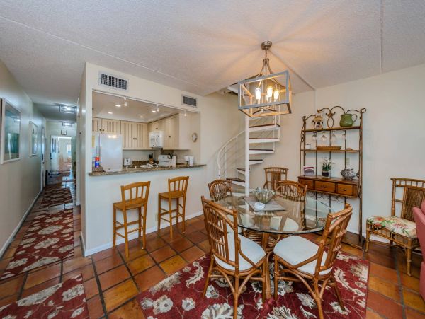 Beachfront Four Bedroom Vacation Condo in Belleair Beach