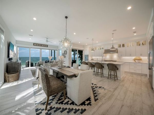 Luxury, Luxury, Luxury Anna Maria Bayside Villa