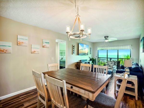 Luxury, Luxury, Luxury Anna Maria Bayside Villa